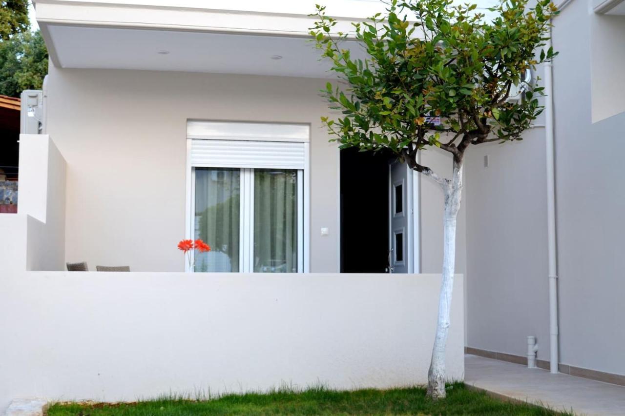 Cosy Apartments Daphne Daratsos Exterior foto